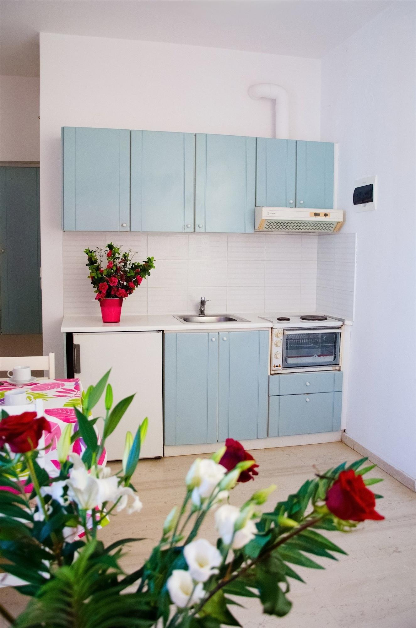 Galini Apartments Малиа Экстерьер фото